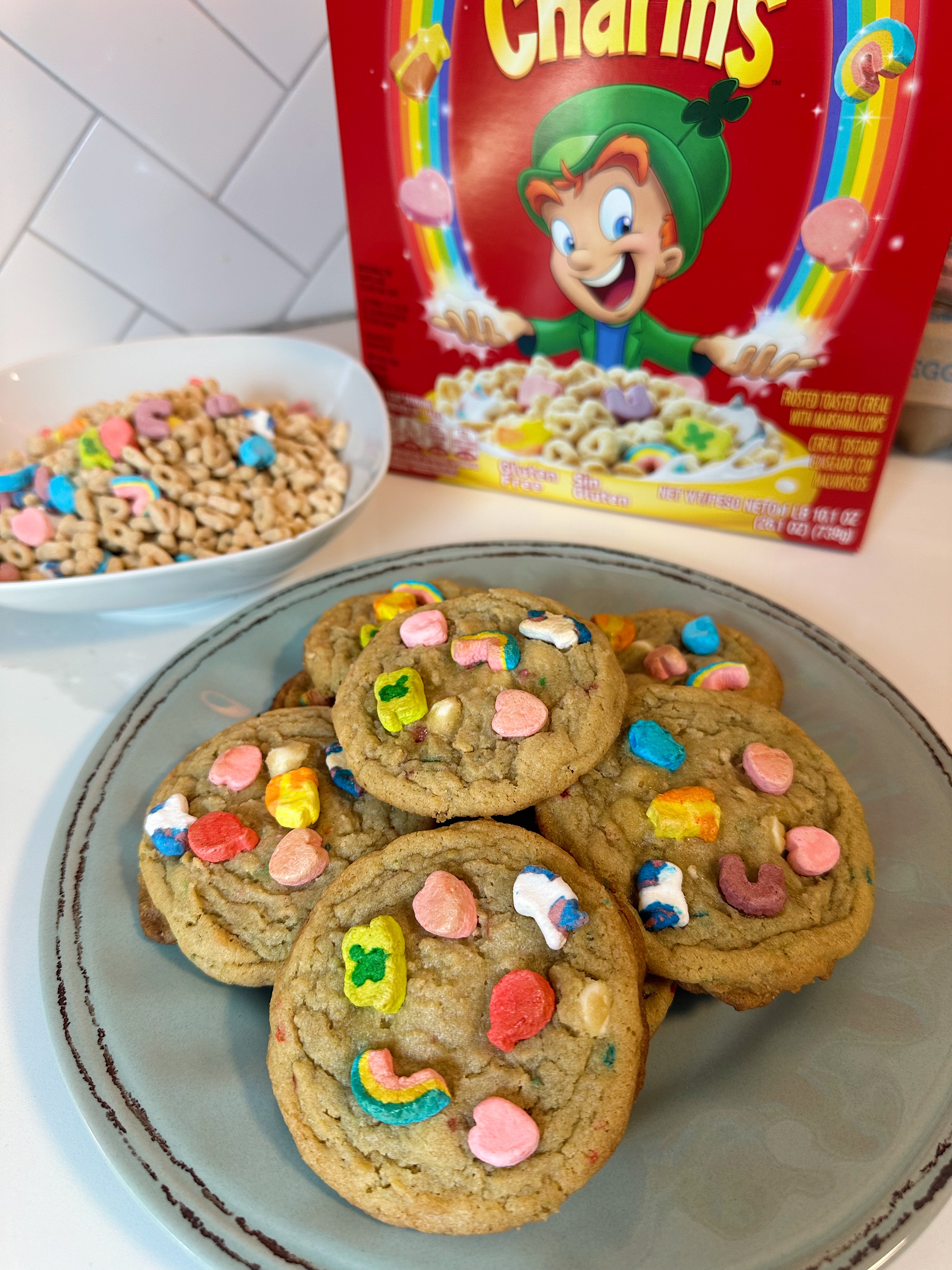 Lucky Charms Cookies